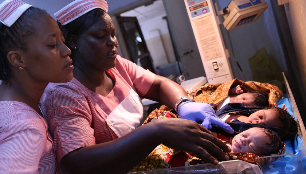 Registered nurses looking after newborns at Princess Christian Maternity Hospital, in Freetown Sierra Leone in 2018. The country's science council has recieved SGCI support to promote science and technology to improve the quality of life of citizens. Copyright: Dominic Chavez/World Bank, CC BY-NC-ND 2.0 DEED.